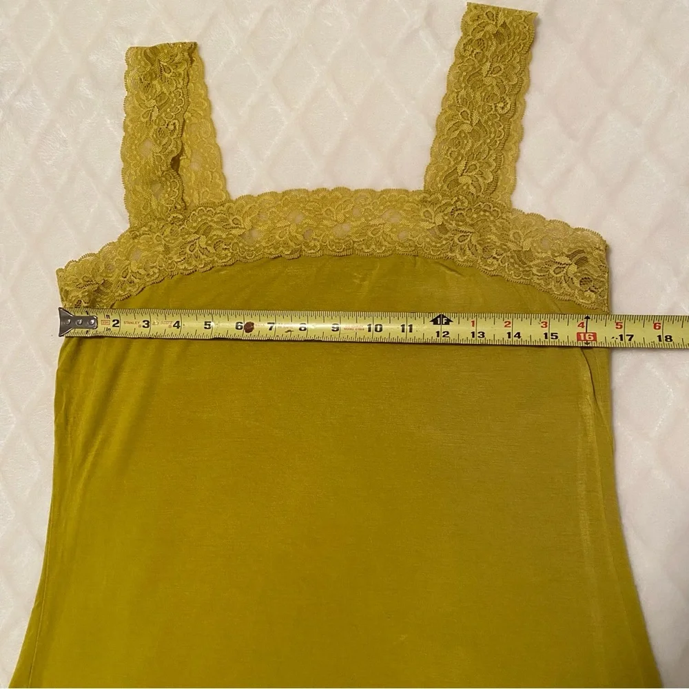 Halogen Lace Camisole Summer Tank Top EUC